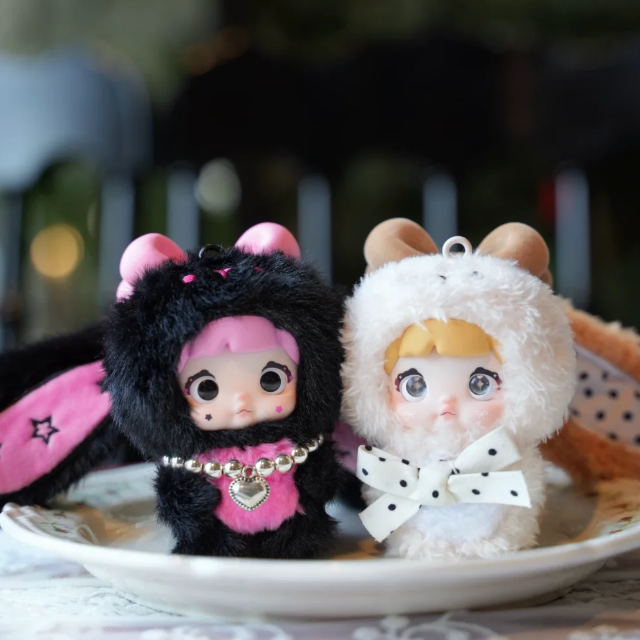 Nommi-Nommi baby Sweetheart Bunny